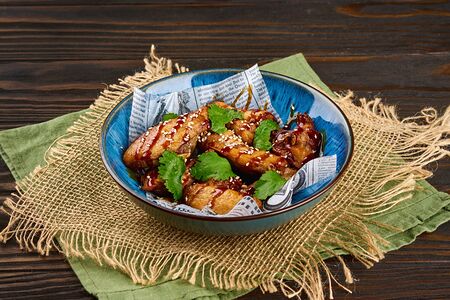 Острые крылышки терияки