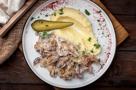 Бефстроганов по-берлински