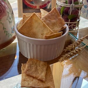 Крекер с кунжутом