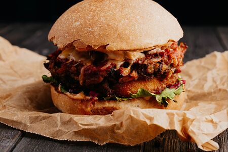 Бургер Amster со свининой