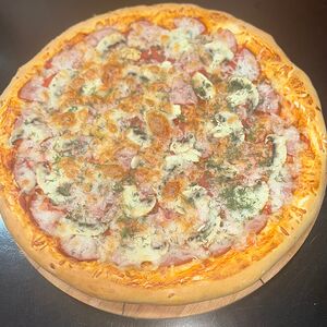 Пицца Сервелат