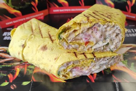 ЛавашРолл с курицей сырный