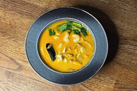 Острый тайский суп