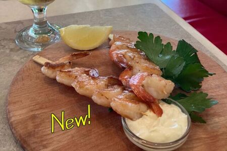 Жареные креветки с чесночным соусом