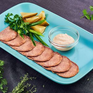 Язык с хреном