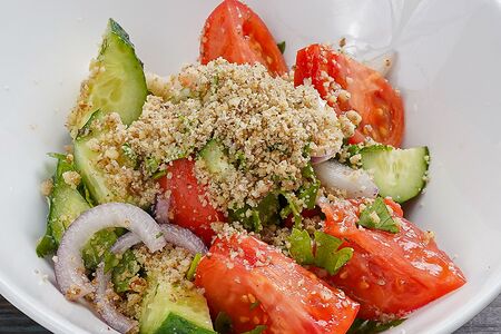 Салат овощной по-грузински