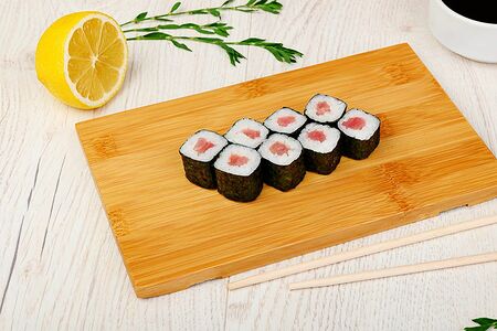 Ролл Хосомаки с тунцом