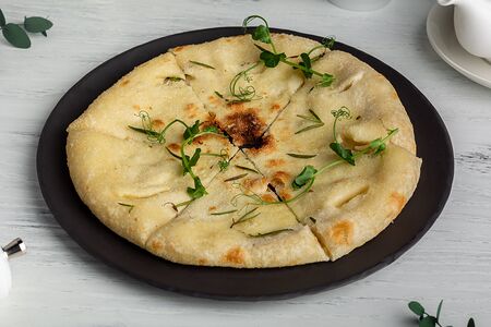 Фокачча с морской солью и розмарином