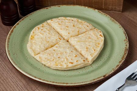 Хычыны с картофелем и сыром