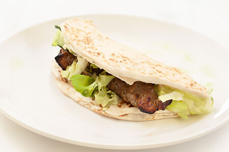 Люля-кебаб из телятины в лаваше