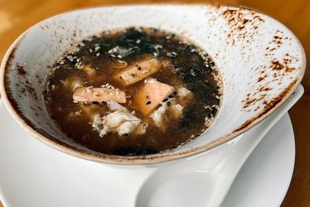 Суп с лососем