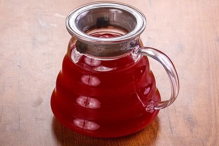 Имбирно-малиновый напиток