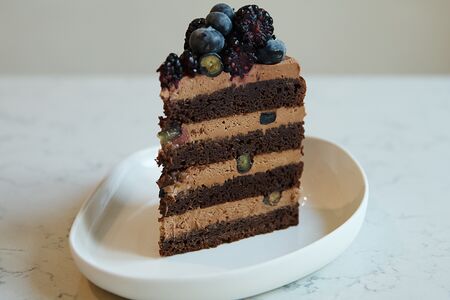 Кусочек торта - Очень шоколадный