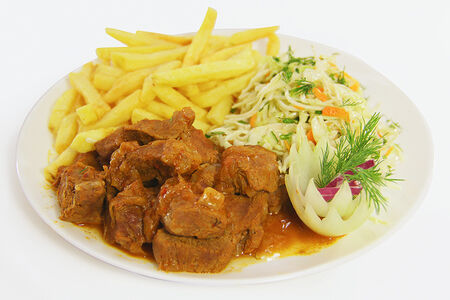 Мясо тушеное