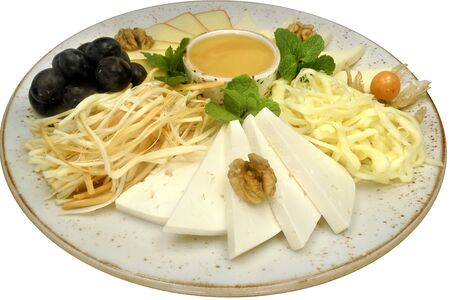 Ассорти из домашних сыров