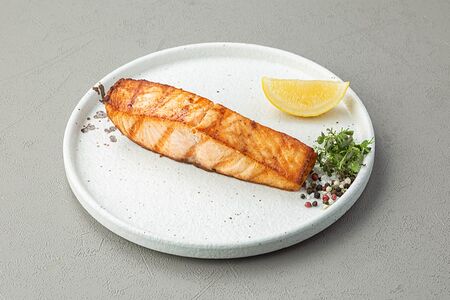 Стейк лосося