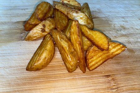 Картофельные дольки