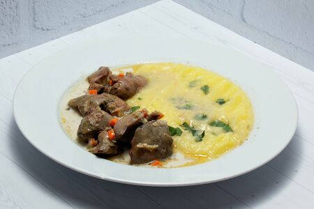 Печень куриная в сливочном соусе