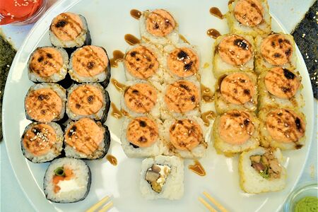 Сет запеченный. 24 шт/910 гр