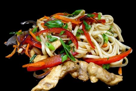 Удон с курицей