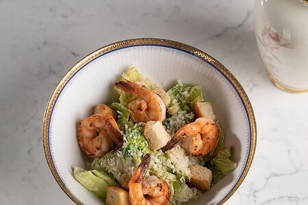 Lobby цезарь с креветками