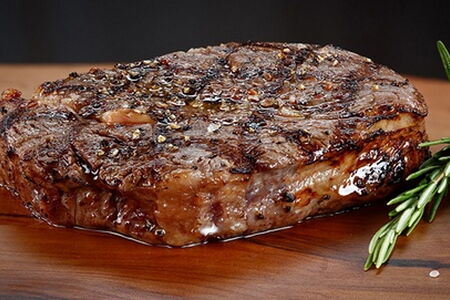 Стейк из свининой шеи