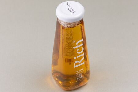 Rich Яблоко