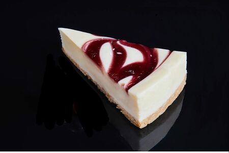 Чизкейк с малиной