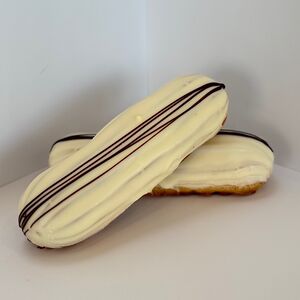 Ванильный эклер