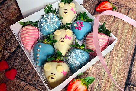 Лакомка Small