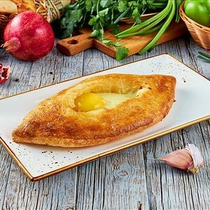 Хачапури по-аджарски