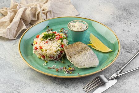 Филе судака с брокколи