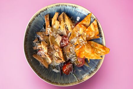 Салат Дьябло с запеченным куриным филе