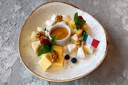 Сырное ассорти