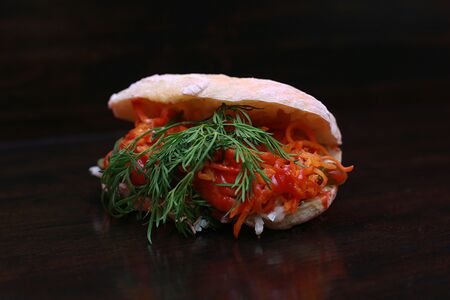 Сэндвич с сосиской (чиабатта)