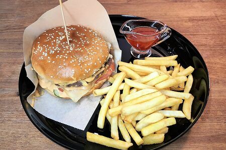 Бургер Гриль-тейсти с говядиной