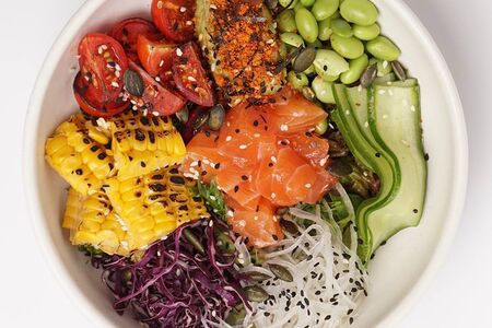 Боул с лососем