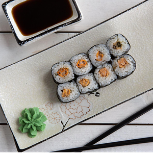 Холодный ролл Классика с мидиями