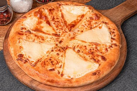 Фирменный хачапури