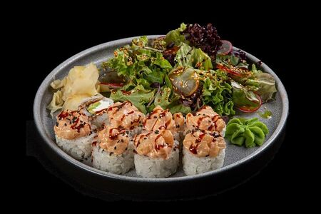 Ролл с Дальневосточным гребешком