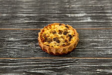 Киш с грибами