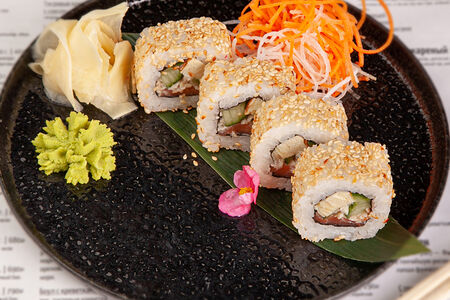 Ролл Хирошима