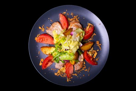 Салат со свининой