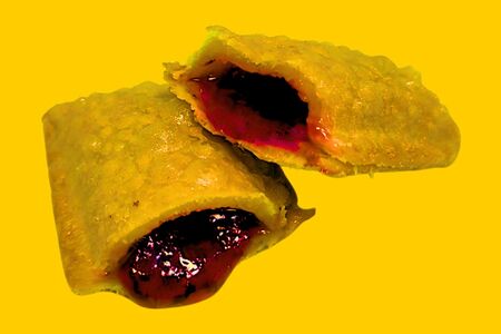 Пирожок лесные ягоды