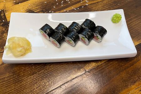 Классический ролл с тунцом