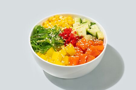 Поке с лососем