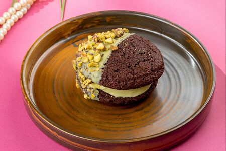 Вупи-пай фисташковый