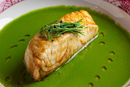 Хамачи с имбирным соусом