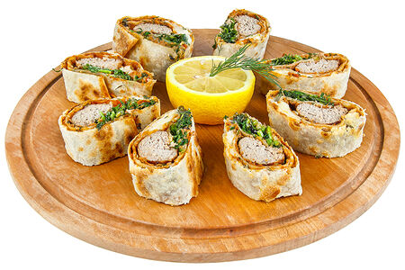 Запеченная баранина в тесте с бастурмой и зеленью