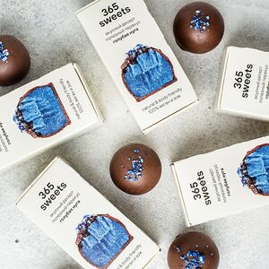 Конфеты Голубая нуга в шоколаде